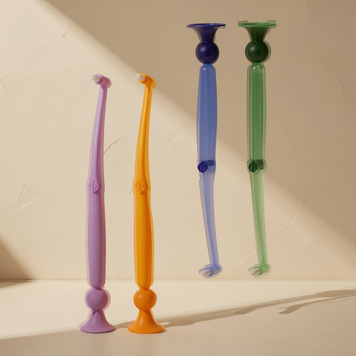 Small-headed interdental brush with soft bristles and attached suction cup - view 4
