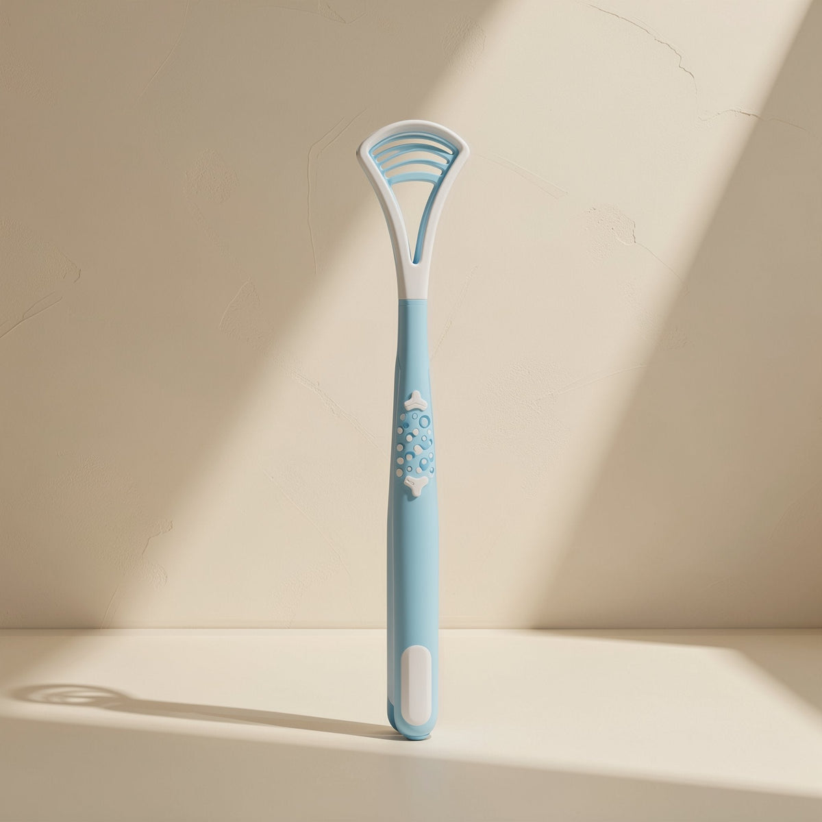 Silicone tongue scraper cleaner with scraping and brushing functions