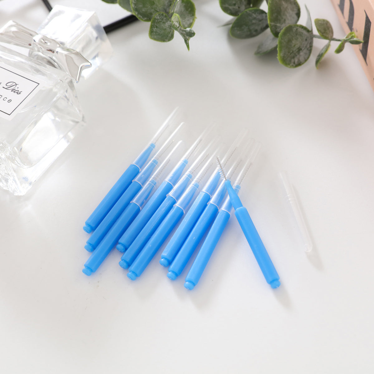 Straight Toothbrush Push-Pull Stainless Steel Wire Cleaning Toothbrush Braces Gap Cleaning Toothbrush Orthodontic Interdental Brush - image 4