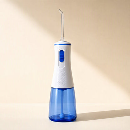 Adult household water flosser with a built-in battery and piston pump - view 4