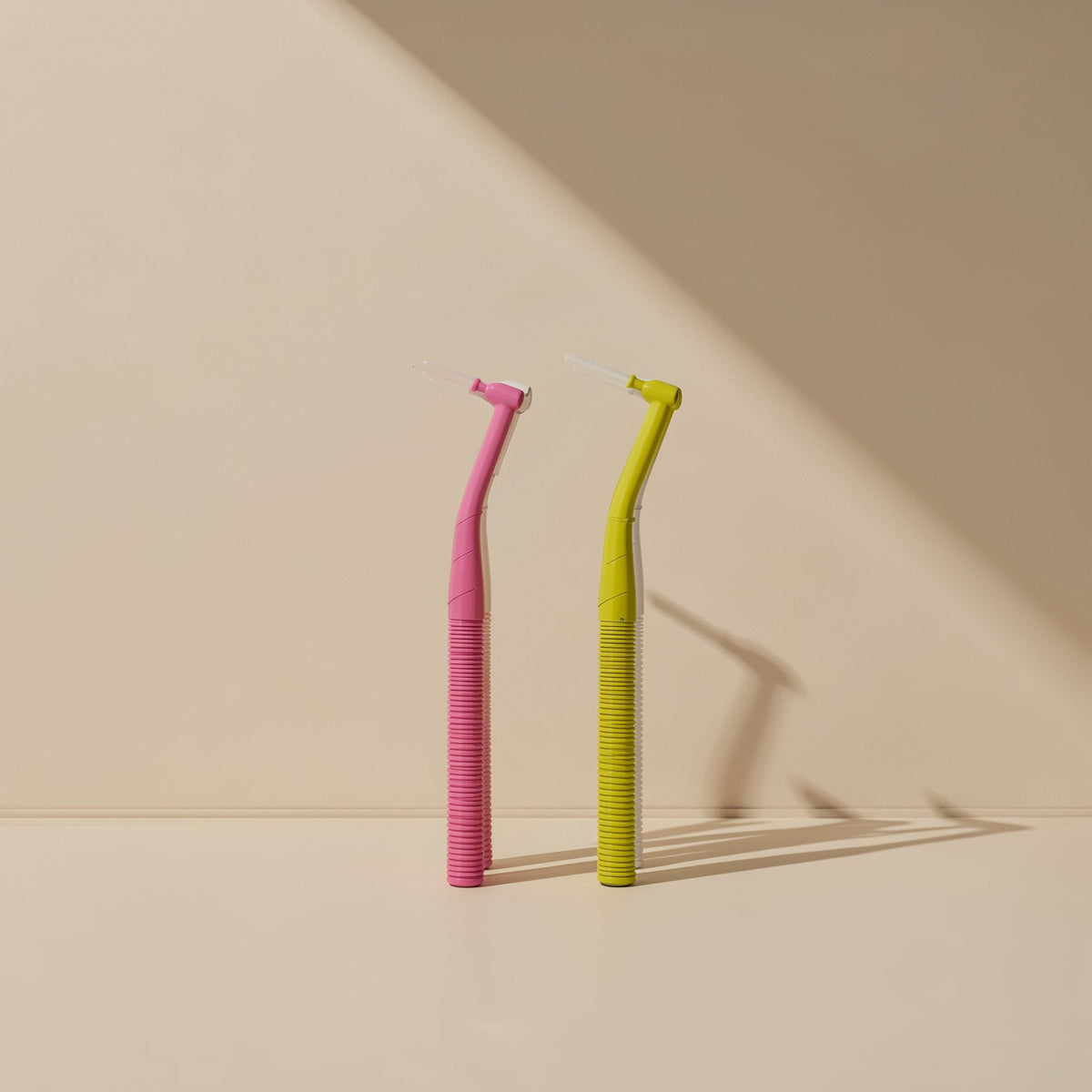 Gumfive L-shaped manual interdental brush, five-pack