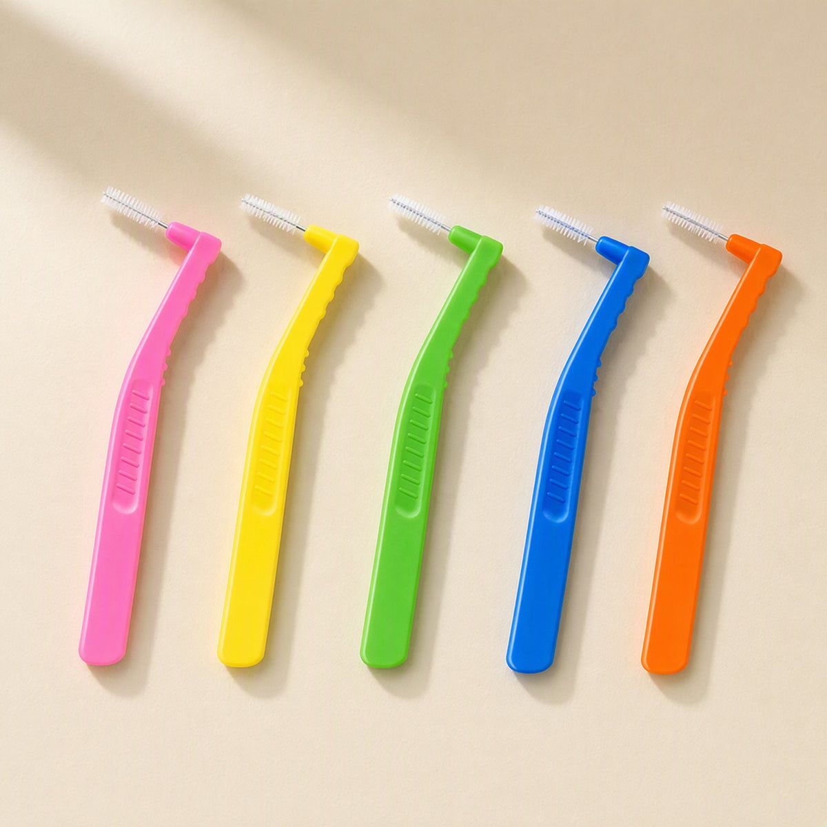 Box of 20 L-shaped manual interdental brushes - view 3